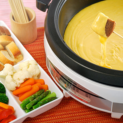 https://shop.zojirushi.com/cdn/shop/files/cheese_fondue.jpg?v=1646863294&width=3200
