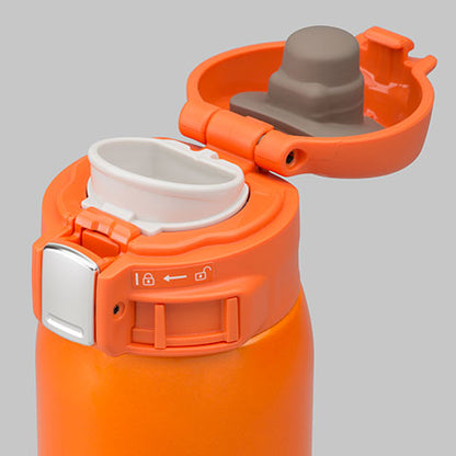 Tight fitted flip-open lid keeps beverages hotter or colder