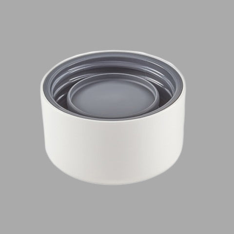 One-Piece twist-off lid is *leak-proof and gasket free *Leak-proof when used properly according to the instruction manual