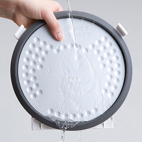 	Easy-to-clean detachable and washable inner lid
